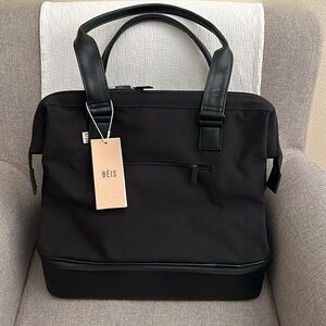 NWT BÉIS The Convertible Mini Weekender in Black